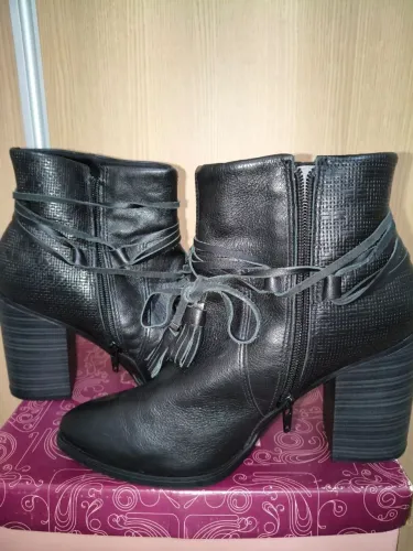 Bota salto grosso Ramarim 