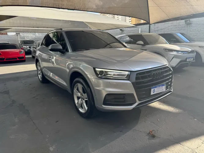 Audi Q5 Ambiente 2018