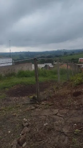 Vendo ou troco direitos de terreno por carro ou moto