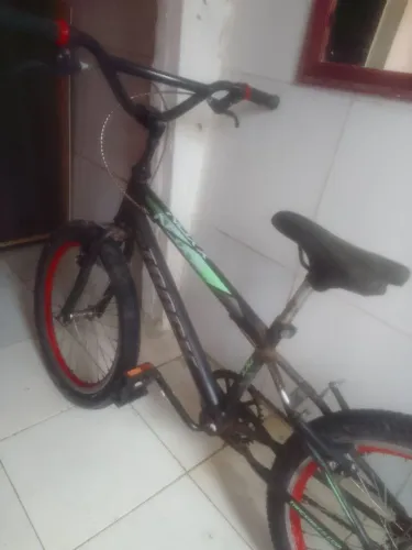 Bicicleta Aro 20 BMX Noxx
