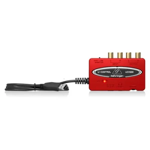 Interface de áudio Behringer UCA 222
