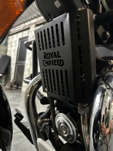 Protetor Radiador Modelo Royal Enfield Super Meteor /shotgu