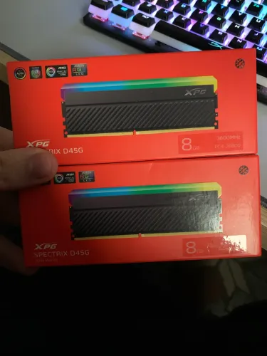 Kit Memória RAM XPG D45G 16GB (2x8) 3600MHz