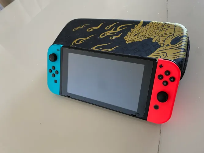 Vendo Nintendo Switch