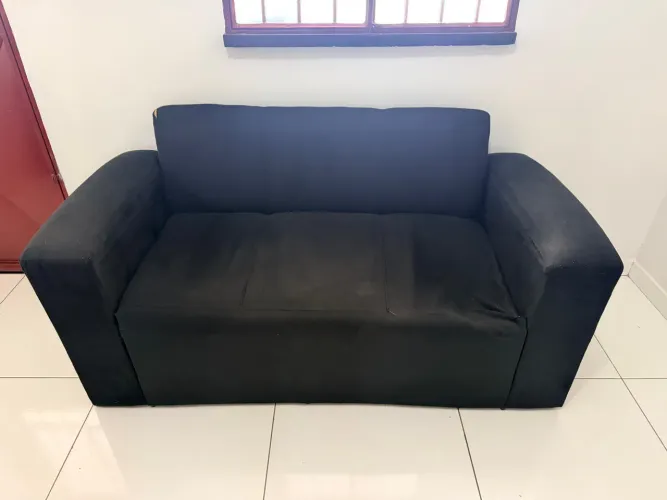 Sofá avariado