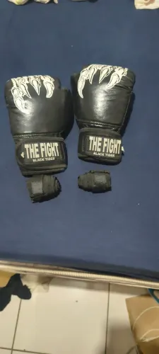 Luva de Muay Thai