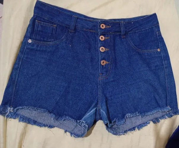 Lote roupa Short jeans 