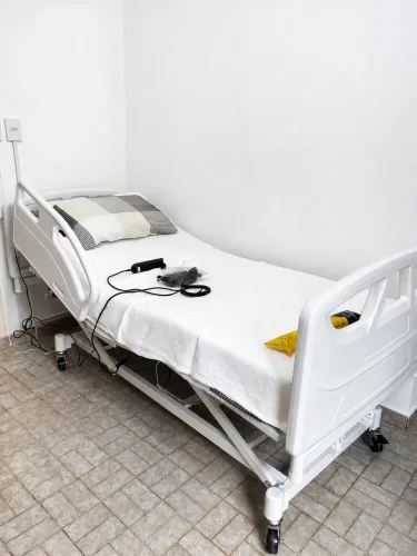 Cama Hospitalar Elétrica