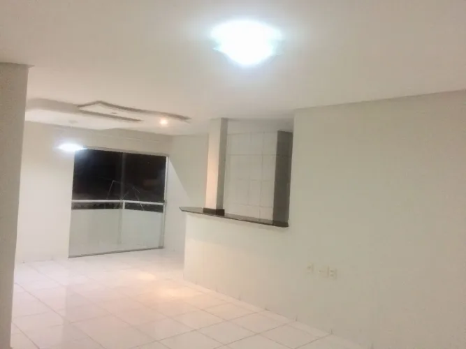 Alugo apartamento no Bairro Areia Branca