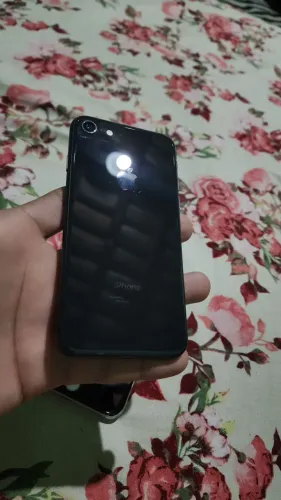 iPhone 8 - Leia a descrição 