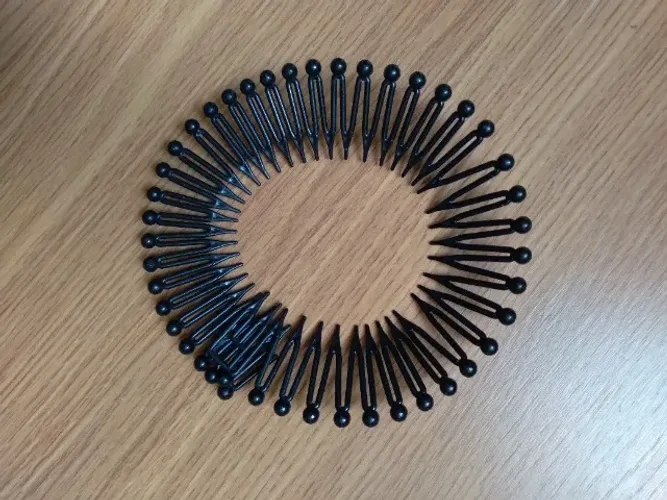 Tiara bell preta para cabelo