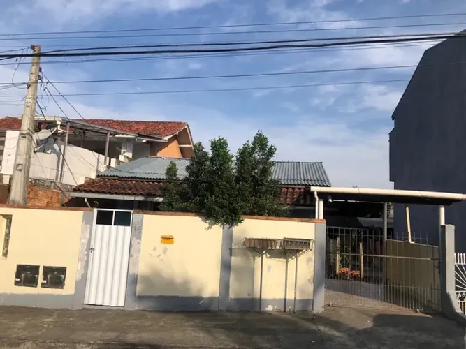 Casa a venda em Biguaçu , bairro Bom Viver !!!