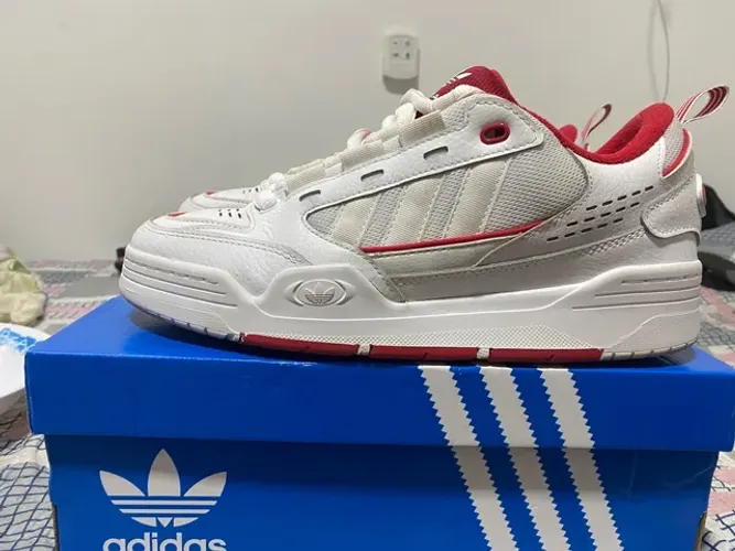 Adi2000 novo com caixa
