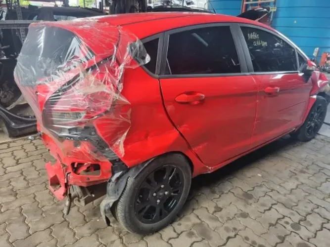Peças usadas Ford New Fiesta 2015 2016 1.6 16v flex 128cv câmbio manual