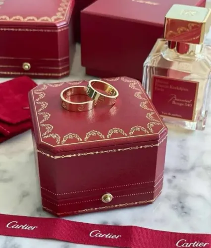 Anel aliança love cartier em ouro 18k com nota garantia vitalicia