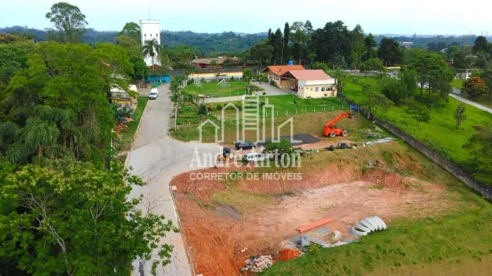 Terreno à venda no bairro Olaria - Itapecerica da Serra/SP