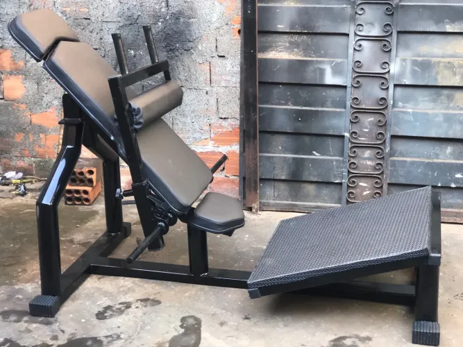 ACADEMIA E MUSCULAÇÃO em GERAL