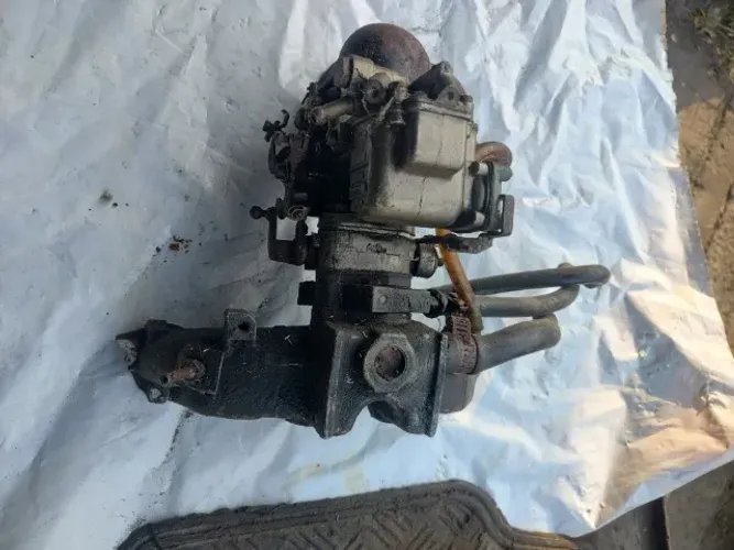 Carburador com admissão de fiat Uno premio e 147 
