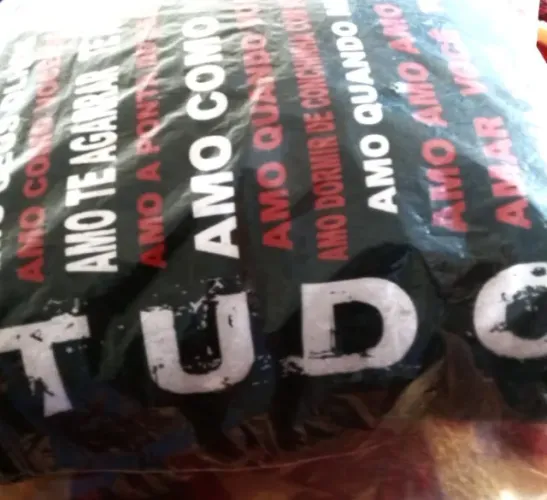 Almofada Cheia- Amo Tudo em Você- Nova e Única! + Cartão! Impossível não se apaixonar!!
