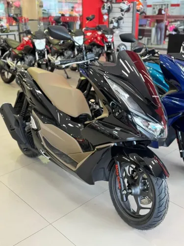 PCX DLX - PRONTA ENTREGA