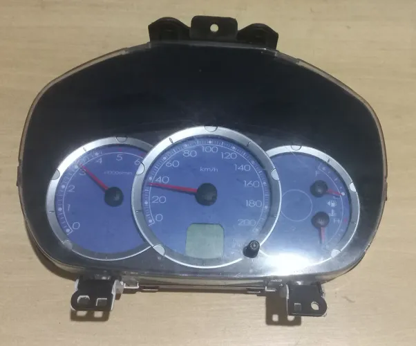 painel de instrumentos de mitsubichi l200 triton