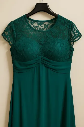 Vestido de renda verde, tamanho G