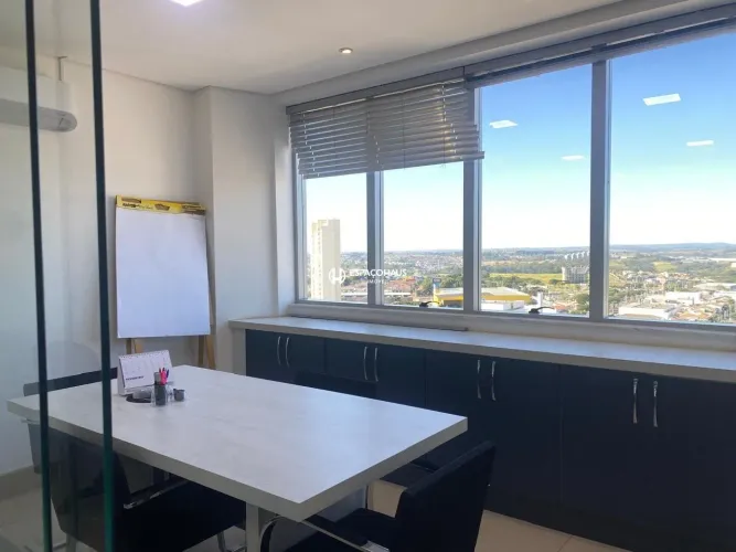Sala com 40m a venda no Edifício Diplomat em Indaiatuba-SP