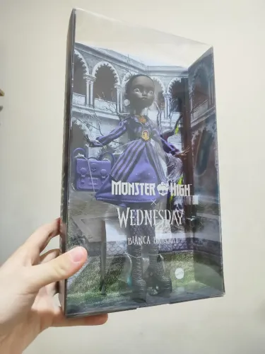 Boneca Bianca Barcley - Monster High x Wednesday (Wandinha)