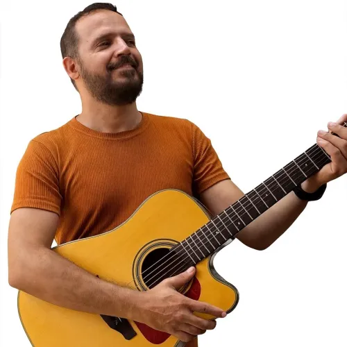 Música ao vivo - violão e voz