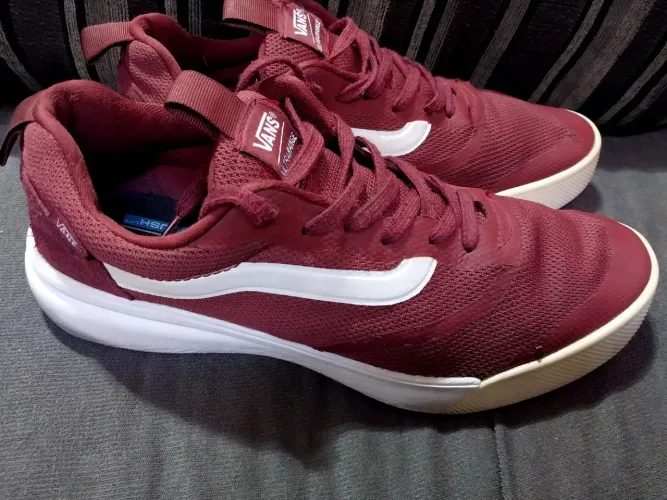 Tênis Vans Ultrarange