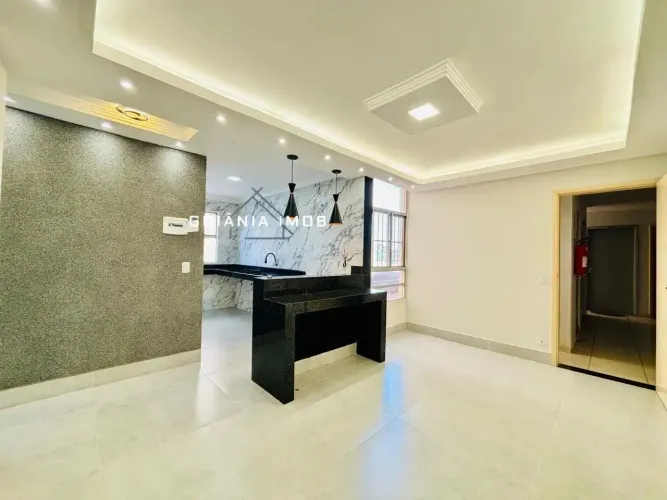 Apartamento reformado 2/4 sendo 1 suite