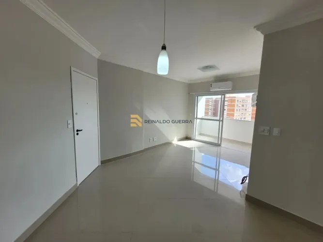 Aluga apto com 3 quartos, suíte no Centro de Jacareí