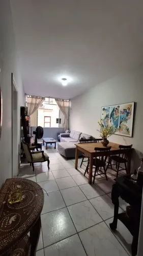 Imóvel para aluguel possui 100 metros quadrados com 3 quartos em Botafogo - Rio de Janeiro