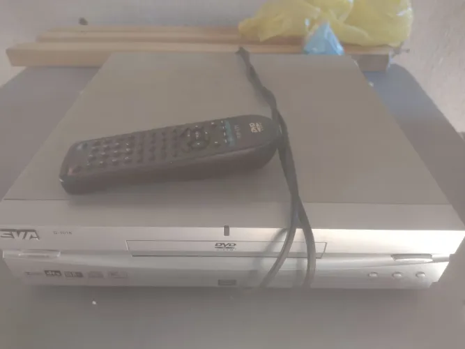 Dvd SVA com controle