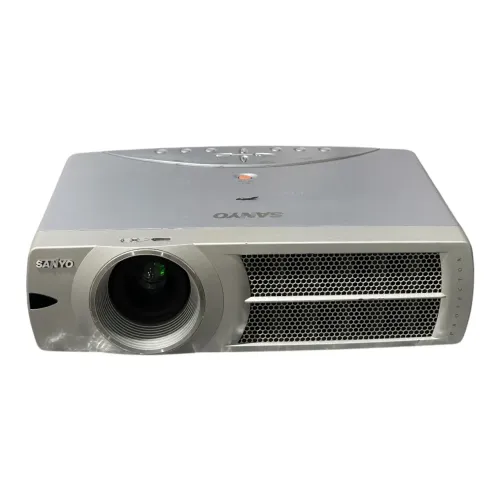 projetor multimídia portátil XGA Sanyo PLC-XU37