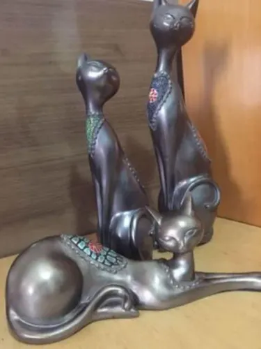 Esculturas de Gato em Cerâmica (não fabrico)