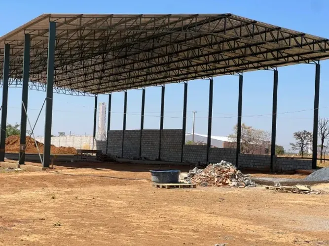 Galpão em Luziânia - GO de 1.000 m2 - Logistica - R$ 2.000.000,00