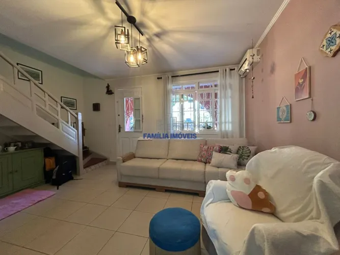 Casa Sobrado à venda em Santos/SP Marapé churrasqueira quintal