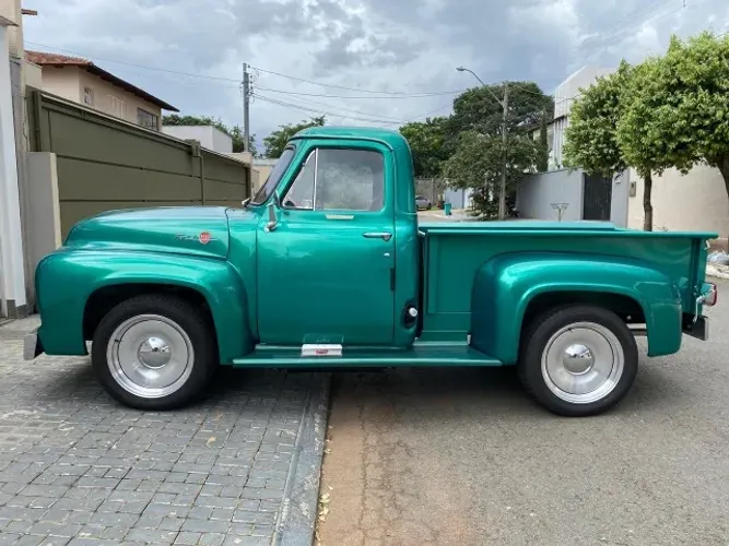 Ford F-100 2.3 1955