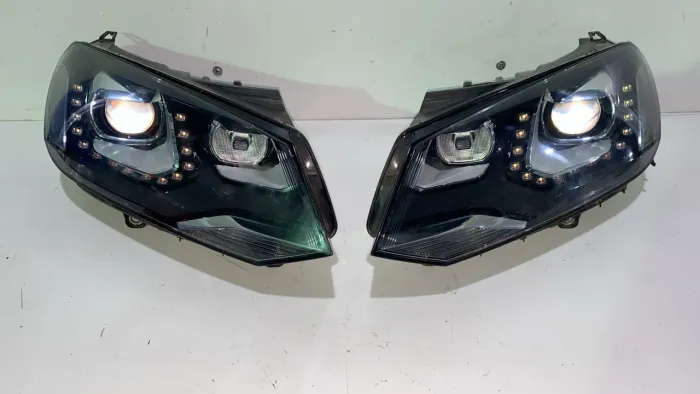Farol Volkswagen Touareg 2012 2013 2013 2015 