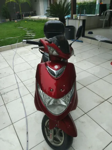 Vendo burgman 125cc  doc ok no meu nome