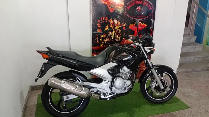 YAMAHA FAZER 250 