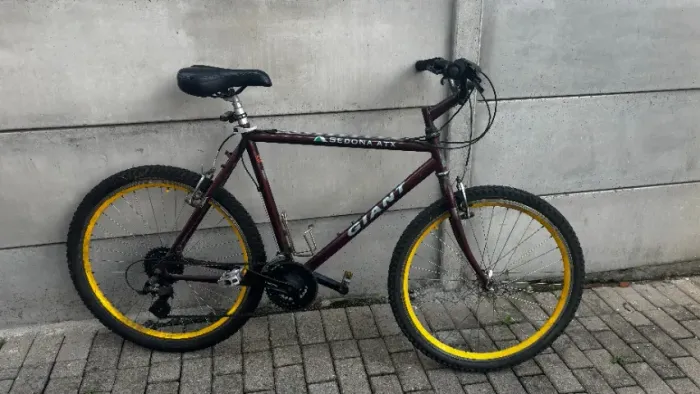  Bicicleta Giant US Sedona ATX. somente SC e RS