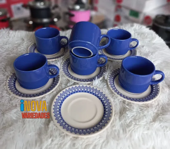 Jogo de Xícaras Biona 12 peças.