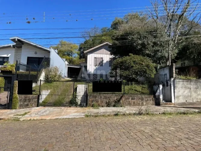 Terreno na Lucas Araujo em Passo Fundo, para venda.