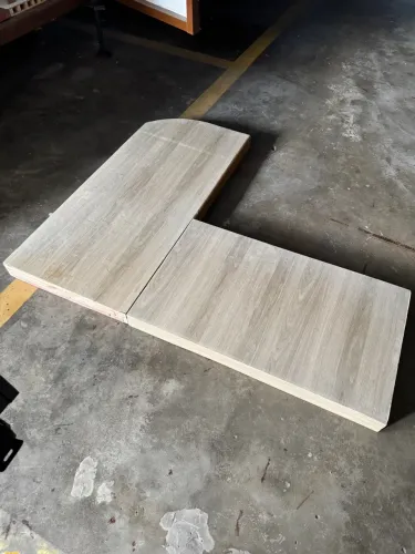 Mesa de Escritório em L - somente o tampo podendo adaptar toda em compensado Ótimo estado