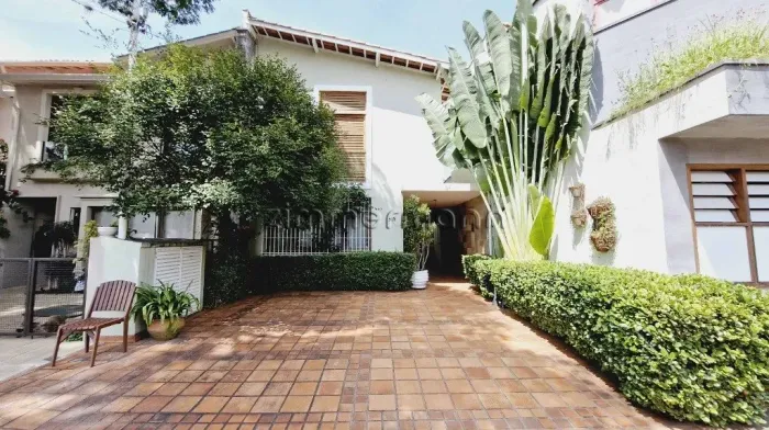 CASA DE VILA JARDIM PAULISTA 3 SUÍTES 3 VAGAS