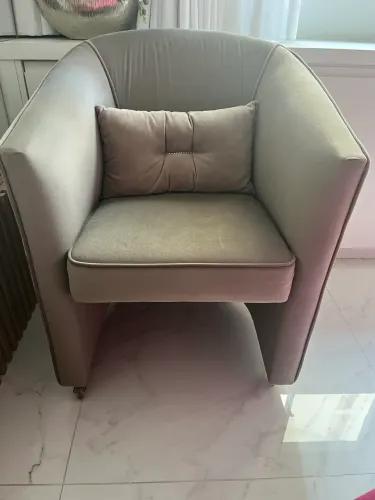 Conjunto 02 poltronas individuais