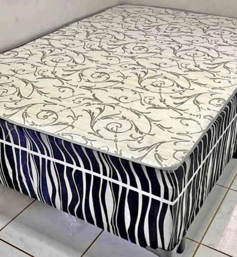 Cama Box Casal com Design Moderno