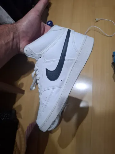 Tênis nike cano alto